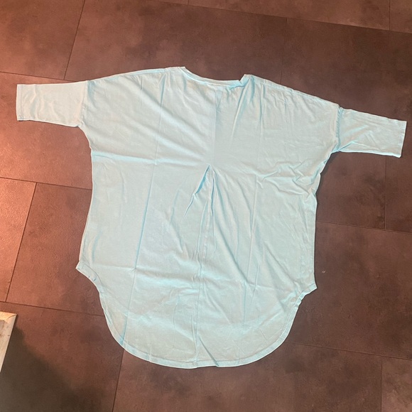 Bobi blue surfer color 3/4 sleeve top size medium - Picture 2 of 6